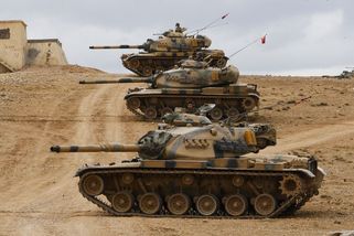 Mezi Tureckem a Izraelem to vře. Válka dvou rivalů je pro NATO noční můrou - Seznam Zprávy